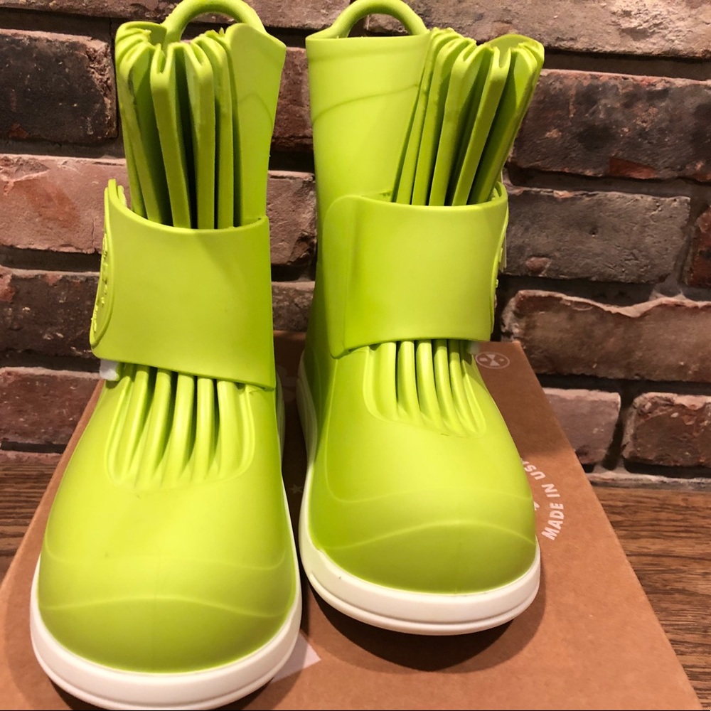 Waterproof Butler Emperor Rain Boot Overboot NIB - Picture 5 of 8